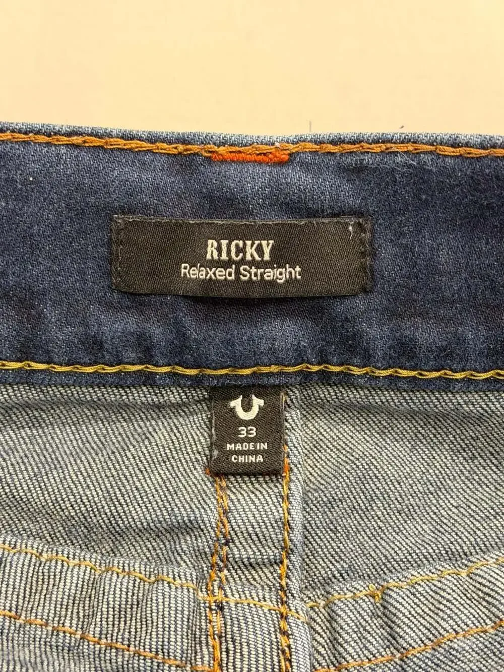True Religion Ricky Relaxed Straight Jeans Size 33